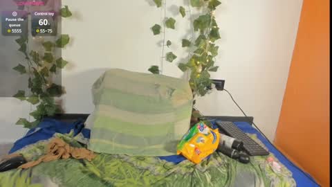 Snapshot of cataleya19__ chatting on February 7, 12:06 pm cataleya19__ online show from February 7, 12:06 pm