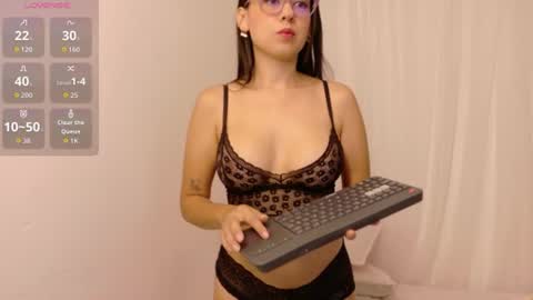 Cataleya online show from August 3, 8:34 pm