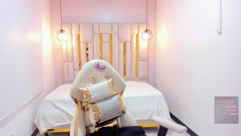 Cataleya online show from September 14, 11:20 am