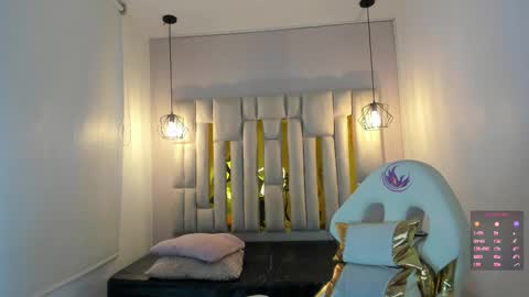 Cataleya online show from September 18, 11:01 am