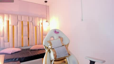 Cataleya online show from October 2, 11:06 am