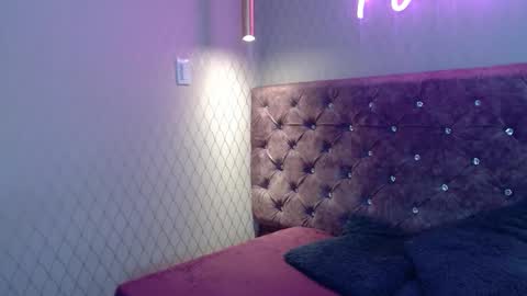 Snapshot of cataleyadamourx chatting on December 15, 11:14 am cataleyadamourx online show from December 15, 11:14 am