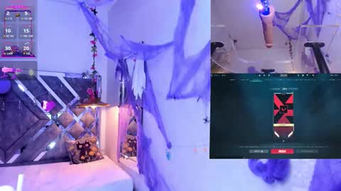 Snapshot of cataleyaglow chatting on October 21, 5:30 am Cata online show from October 21, 5:30 am