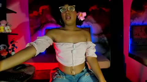 Snapshot of cataleyamoon_ chatting on July 18, 7:28 pm cataleyamoon_ online show from July 18, 7:28 pm
