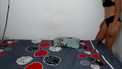 Snapshot of cataliinah_ chatting on June 13, 6:50 pm cataliinah_ online show from June 13, 6:50 pm