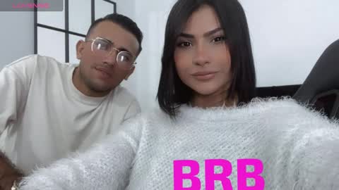 Snapshot of catalina_and_roger chatting on February 15, 6:01 pm Cata y Roger online show from February 15, 6:01 pm