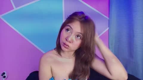 Catalina online show from February 13, 10:06 pm