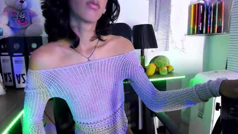 catalinaclever_ online show from March 12, 6:47 pm