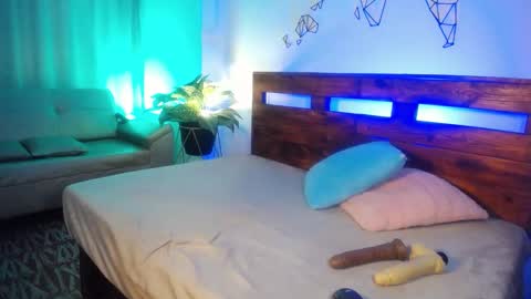 Snapshot of catalinajoyful chatting on February 14, 4:09 am CatalinaJoyful online show from February 14, 4:09 am