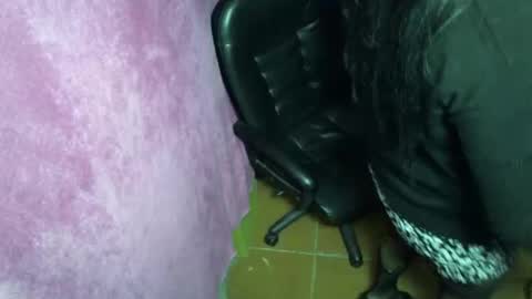 catbombon online show from March 18, 6:05 am