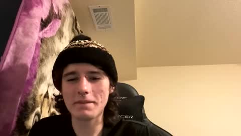 Snapshot of catboy600 chatting on February 22, 9:30 am catboy600 online show from February 22, 9:30 am
