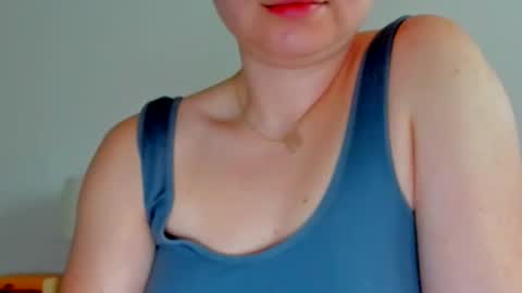 Kat online show from November 13, 9:19 am