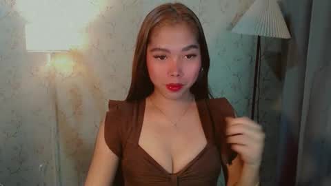 catherine_365 online show from November 8, 7:01 pm