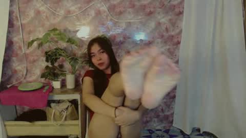 Snapshot of catherine_365 chatting on June 20, 2:47 am catherine_365 online show from June 20, 2:47 am