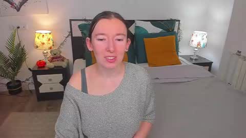 Catrin online show from December 3, 1:19 am