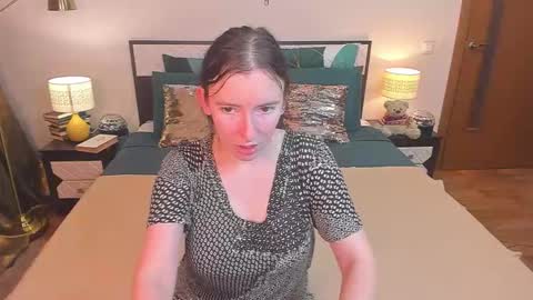 Catrin online show from December 17, 3:56 am