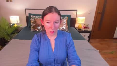 Catrin online show from March 28, 2:11 am