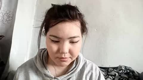 Tessa online show from February 14, 6:32 am