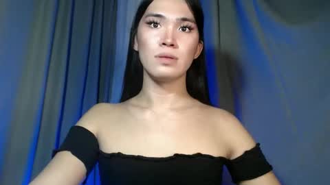 Snapshot of cathleashemalegoddess chatting on April 28, 12:10 pm cathleashemalegoddess online show from April 28, 12:10 pm