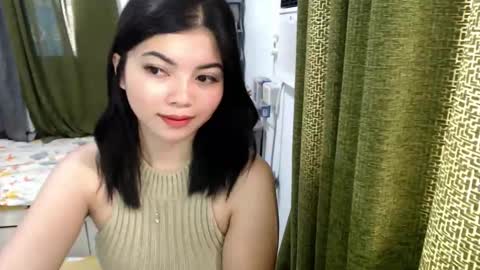 Snapshot of cathy_lyn chatting on March 28, 7:30 am cathy_lyn online show from March 28, 7:30 am