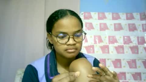 CathyXLisa online show from November 1, 9:33 am