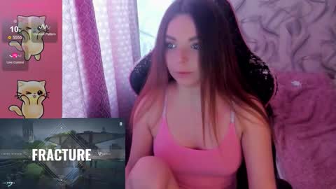 Snapshot of catisyfury chatting on March 10, 7:13 am . . online show from March 10, 7:13 am