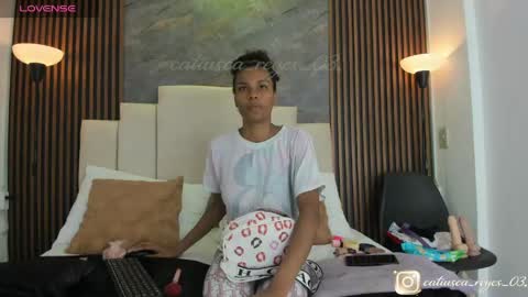 catiusca_reyes_03 online show from April 28, 11:15 am