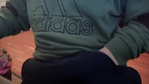 Snapshot of catmandoo21001 chatting on March 3, 10:52 pm catmandoo21001 online show from March 3, 10:52 pm