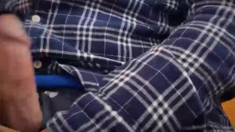 Snapshot of catmandoo21001 chatting on January 9, 4:54 pm catmandoo21001 online show from January 9, 4:54 pm