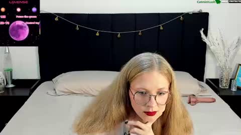 Snapshot of catmintlush chatting on July 5, 12:06 am CatmintLush online show from July 5, 12:06 am