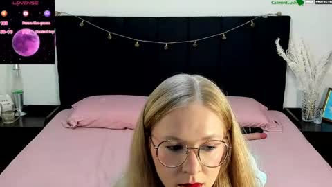 Snapshot of catmintlush chatting on July 5, 11:34 pm CatmintLush online show from July 5, 11:34 pm