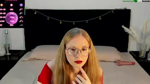 Snapshot of catmintlush chatting on July 31, 11:48 pm CatmintLush online show from July 31, 11:48 pm