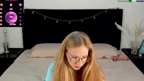 Snapshot of catmintlush chatting on August 1, 11:47 pm CatmintLush online show from August 1, 11:47 pm