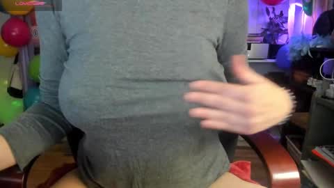 some call me djcatnips some call me CC but i love it when you call me miss catnips  online show from January 2, 10:22 pm