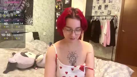 Snapshot of catricesiefert chatting on December 4, 12:03 pm Thea online show from December 4, 12:03 pm