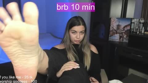 Catrina or just Cat online show from December 28, 9:30 pm