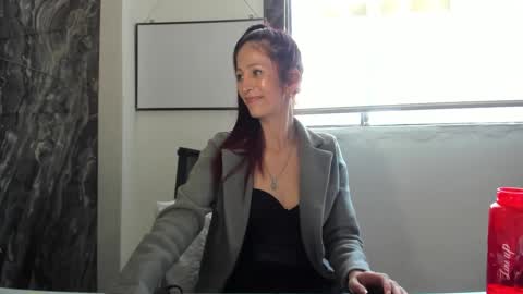 Snapshot of catt_evans1 chatting on December 11, 9:45 pm CATT EVANS online show from December 11, 9:45 pm