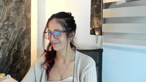 Snapshot of catt_evans1 chatting on January 7, 1:17 am CATT EVANS online show from January 7, 1:17 am