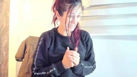 CATT EVANS online show from January 13, 5:01 am