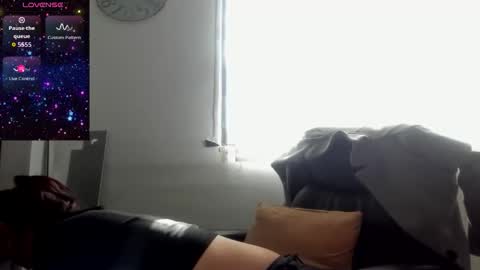 Snapshot of catt_evans1 chatting on October 24, 8:05 pm CATT EVANS online show from October 24, 8:05 pm