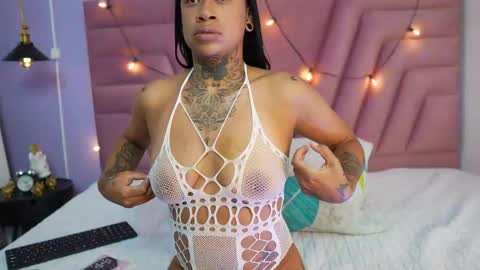 Snapshot of cattaleeyaa chatting on May 24, 7:52 pm CATALEYA online show from May 24, 7:52 pm