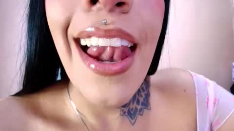 Cattleya online show from February 23, 2:53 am