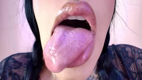 Cattleya online show from April 29, 5:55 am