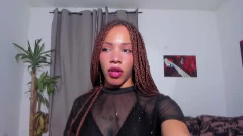 Snapshot of catty_noir1 chatting on April 22, 11:28 pm Catty online show from April 22, 11:28 pm