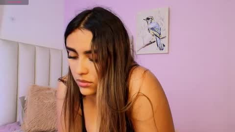 Snapshot of caylin_jordan chatting on May 31, 8:21 pm Cay online show from May 31, 8:21 pm