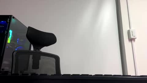 cayu_frensh94 online show from December 13, 11:06 pm