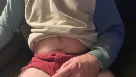 Snapshot of cbjohnjohn chatting on January 9, 6:05 am John online show from January 9, 6:05 am