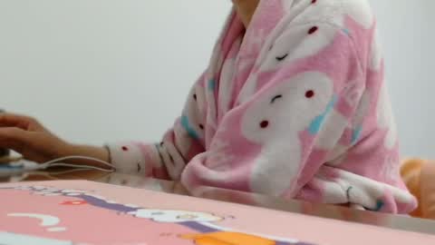 Snapshot of cbz112233 chatting on May 23, 10:19 am ANNYANNY online show from May 23, 10:19 am