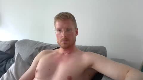 Snapshot of ccloser87 chatting on May 16, 10:36 am ccloser87 online show from May 16, 10:36 am