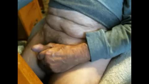 Snapshot of cczt154 chatting on March 11, 10:20 pm CCzt154 online show from March 11, 10:20 pm